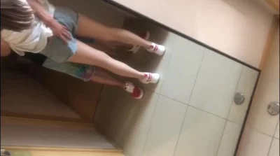 背着男友偷情大奶少妇1